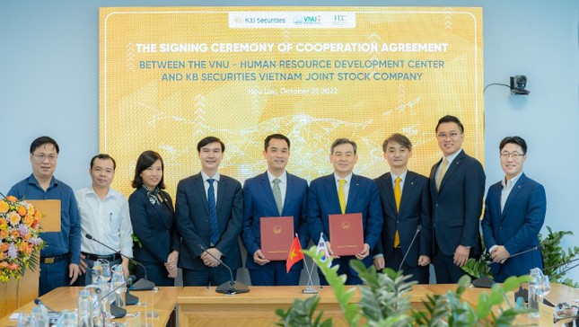KBSV và Đại học Quốc gia Hà Nội ký kết hợp tác phát triển toàn diện ảnh 1